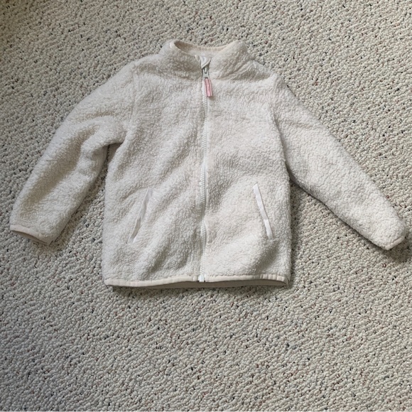 ✨2/$20✨ Rise Little Earthling Fluffy White Sweater - Picture 1 of 5